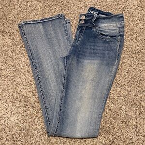 Wallflower Luscious Curvy Fit Bootcut Straight Jeans Size 3 Long Medium Wash